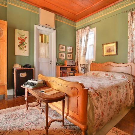 Museum Hotel George Molfetas อาร์กอสโตลี ภายนอก รูปภาพ